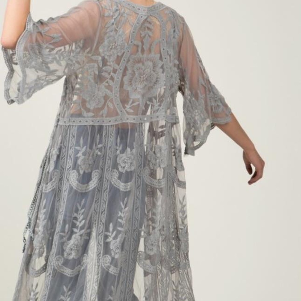 POL Grey Lace Duster 🌿